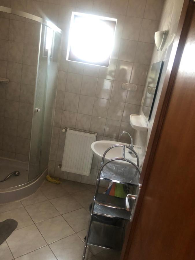 Zalakarosi Egerfa Nyaralohaz Foeldszinti Es Emeleti Apartman 외부 사진